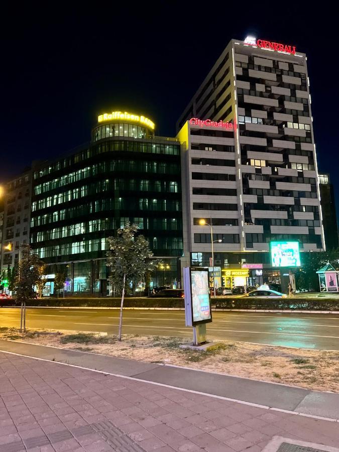 Prestige Lux Apartment Novi Sad Exterior photo